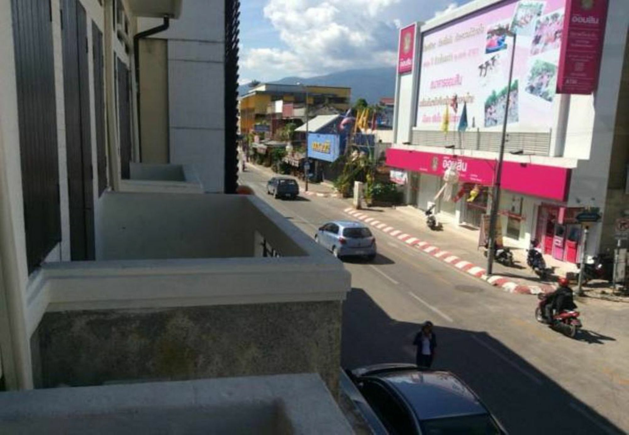 Thapae Backpackers Hostel (Adults Only) Chiang Mai Exterior foto